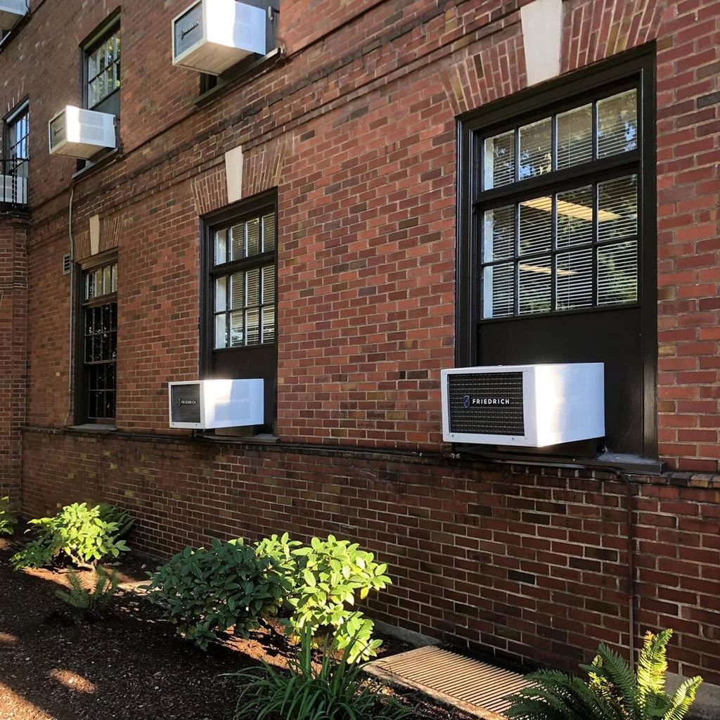 12,000 BTU Window Air Conditioner with Electric Heat N266