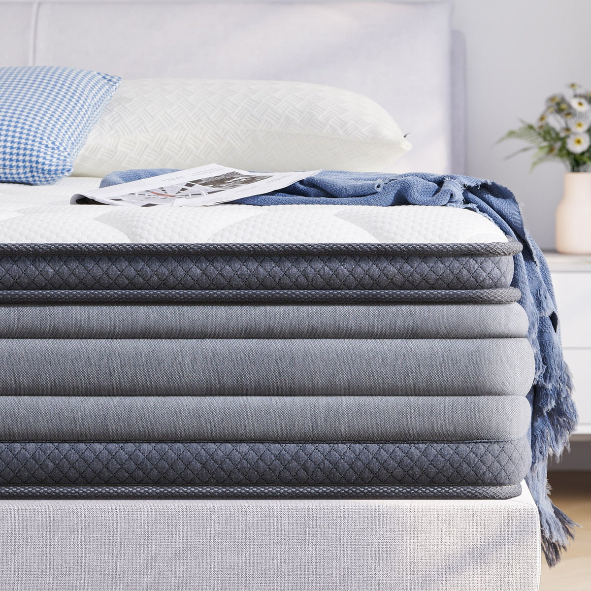Queen 9" Hybrid Gel Memory Foam Innerspring Mattress I8534