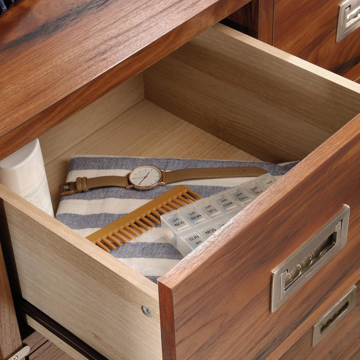 5 Drawer Dresser S477