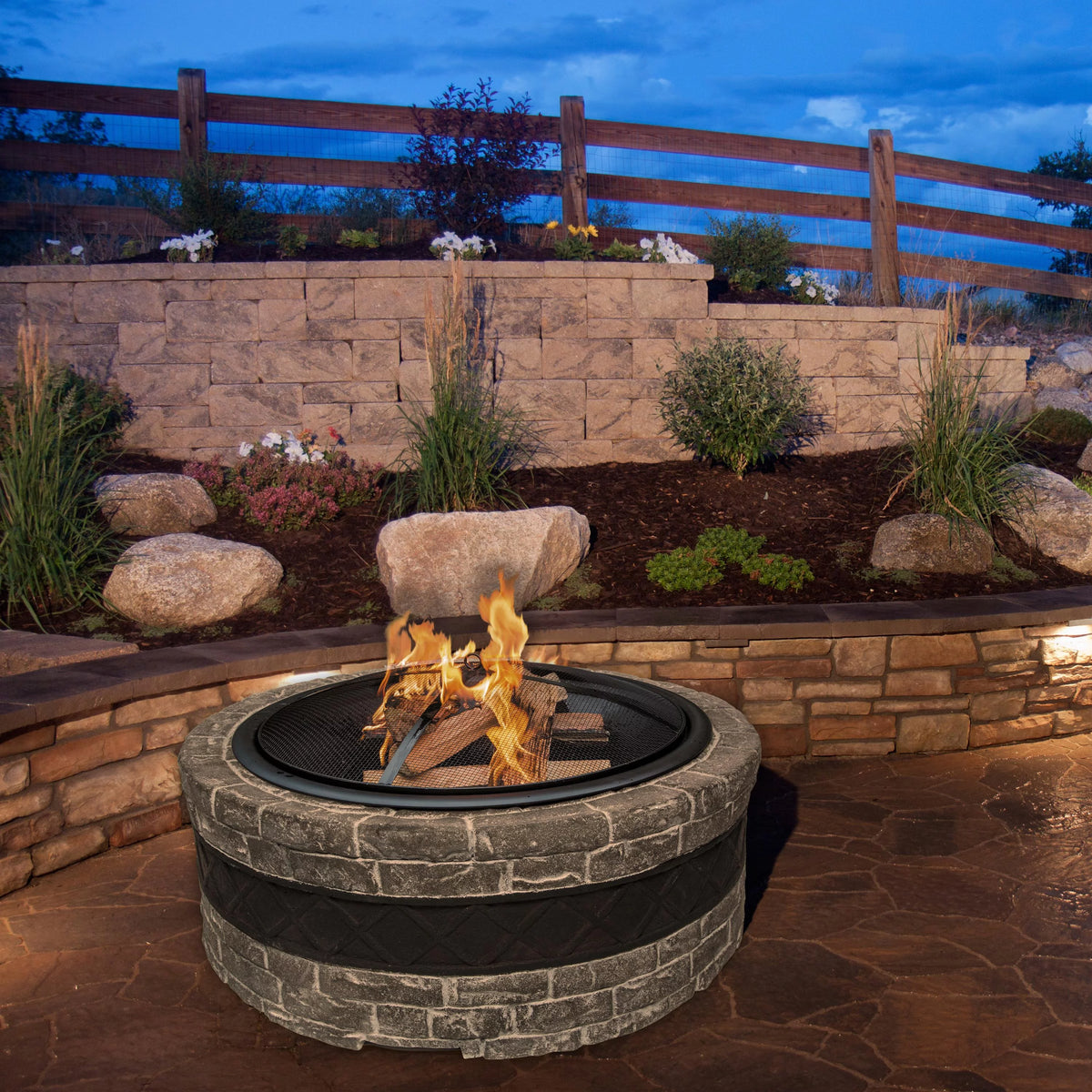 Wood Burning Fire Pit with Dome Screen & Poker Y86720