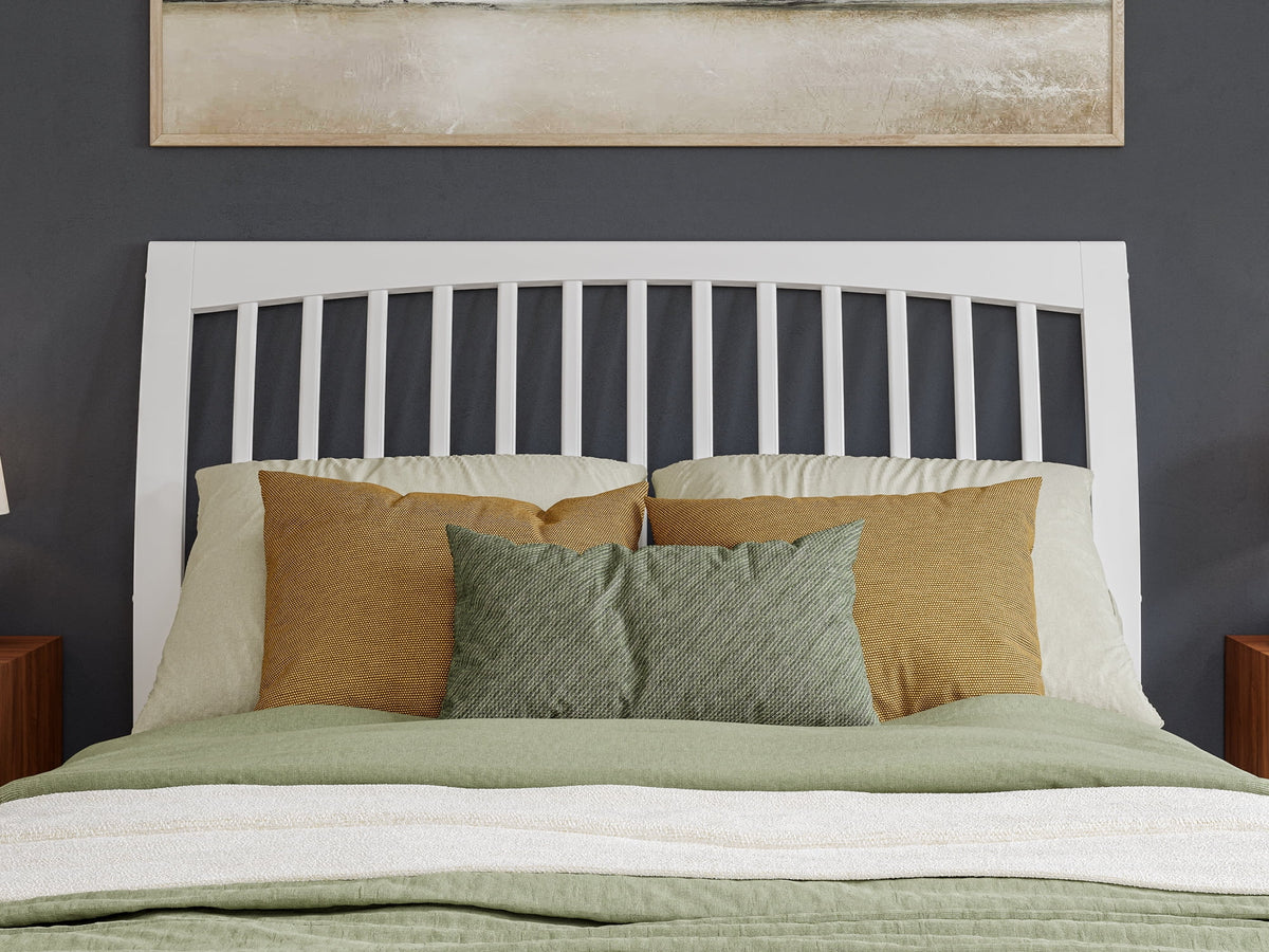 Queen Solid Wood Sleigh Platform Bed U9736