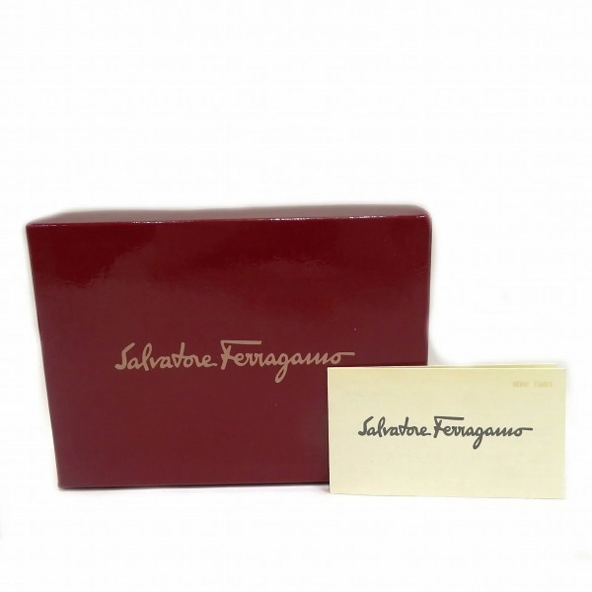 Pre-Owned Black Bifold Wallet J31126