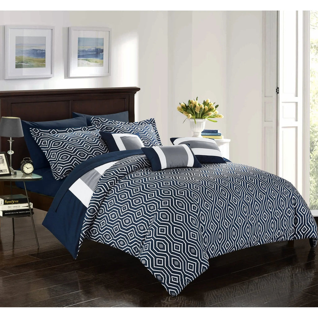 10 Piece Reversible Comforter Set Q9676