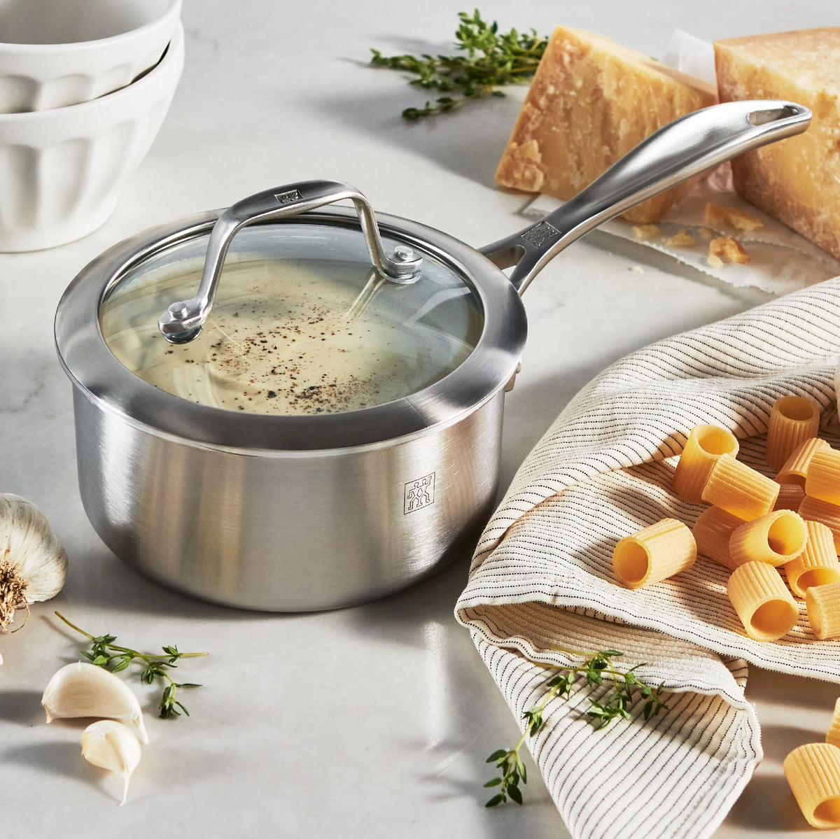 3 Qt Stainless Steel Ceramic Non-Stick Sauce Pan N982
