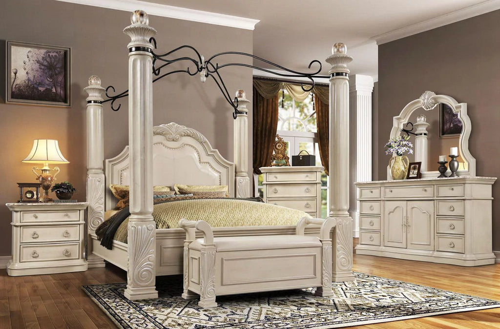 Antique White Solid Hardwood Nightstand Set 2 Pcs G913