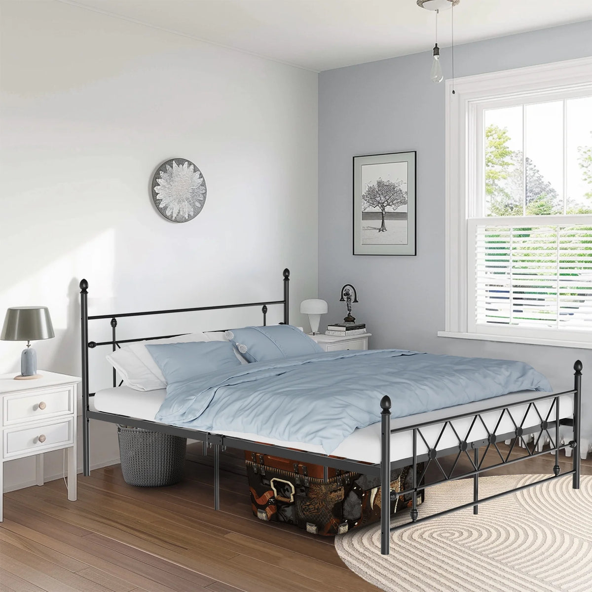 Queen Size Black Metal Platform Bed Frame with Headboard F682