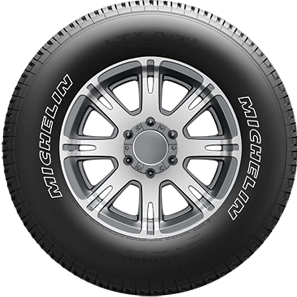 All-Season 245/65R17 107S Tire A16132